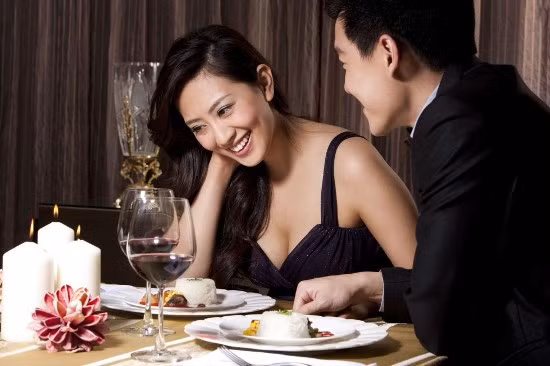 Những điểm hẹn hò lãng mạn ngày 8/3 ở Hà Nội ảnh 5