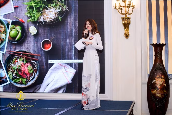 Thí sinh Hoa khôi du lịch Việt Nam 2017 tự tin thi thuyết trình ảnh 8