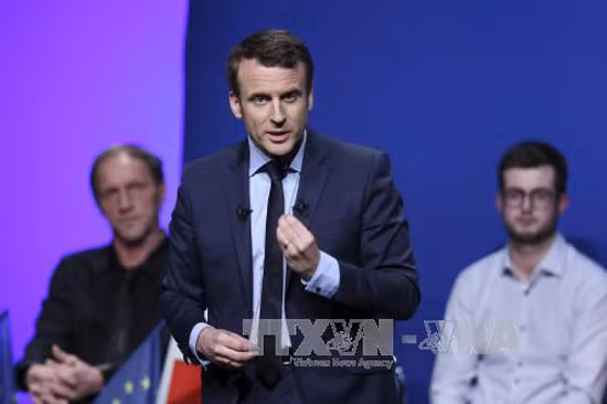 Ứng viên tổng thống Pháp Macron muốn chấm dứt chủ nghĩa 'gia đình trị' ảnh 1