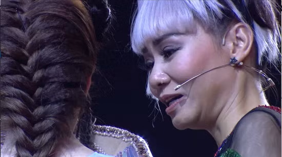 'Bản sao' hoàn hảo của Tuấn Hưng xuất hiện trong tập cuối vòng Giấu mặt The Voice 2017 ảnh 3