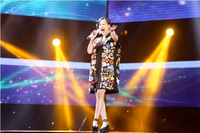 Nhiều nhân tố xuất sắc xuất hiện trong tập 4 vòng giấu mặt The Voice ảnh 10