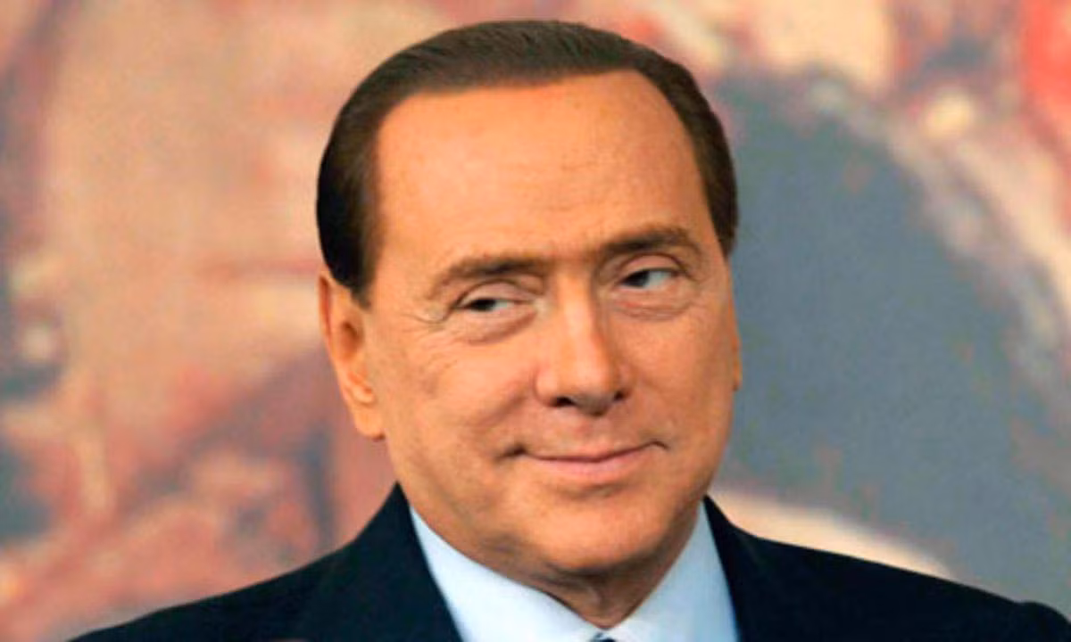 Vụ bê bối 'Rubygate' - Berlusconi và 2 thập kỷ kiện tụng ảnh 1