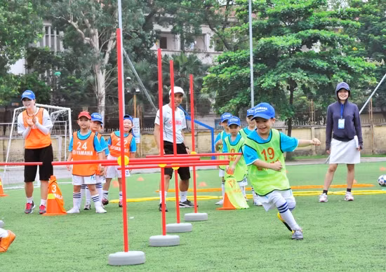 Đưa bóng đá tới gần hơn với các trường học ảnh 3