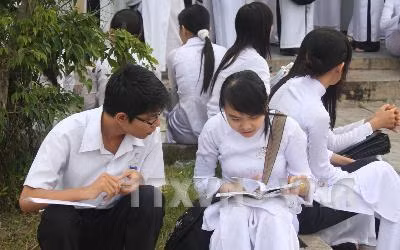 Yêu cầu không phổ biến sách 'Hướng dẫn ôn tập thi THPT quốc gia' ảnh 1