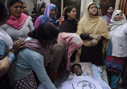 Đánh bom kép ở Pakistan làm 14 người chết ảnh 1