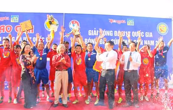 PVF tuyển sinh học viên tài năng bóng đá Việt Nam ảnh 2