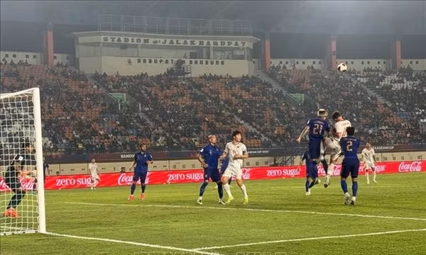 FIFA ASEAN Cup 2026: Việt Nam thua Thái Lan, lỡ cơ hội ngôi đầu bảng B