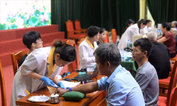 Đáp ứng nguyện vọng của thân nhân liệt sĩ về thu nhận mẫu ADN