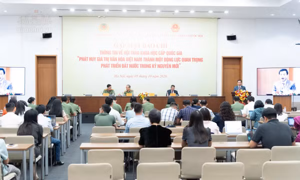 Hơn 200 đại biểu tham dự hội thảo khoa học quốc gia về phát huy giá trị văn hóa Việt Nam