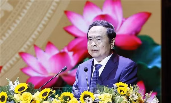 Chủ tịch Quốc hội dự Lễ kỷ niệm 150 năm Ngày sinh cụ Huỳnh Thúc Kháng