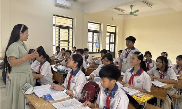 Đảm bảo cơ hội học tập bình đẳng cho học sinh vùng cao