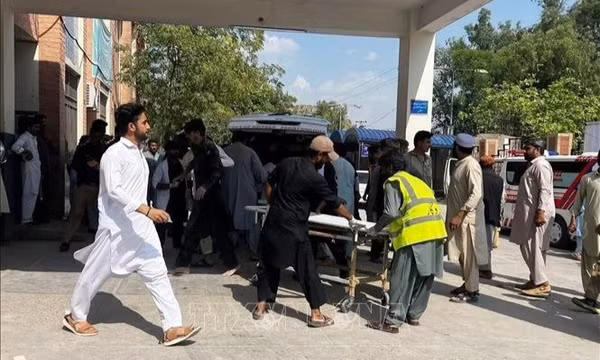 Thương vong tăng mạnh trong vụ đánh bom tại Pakistan