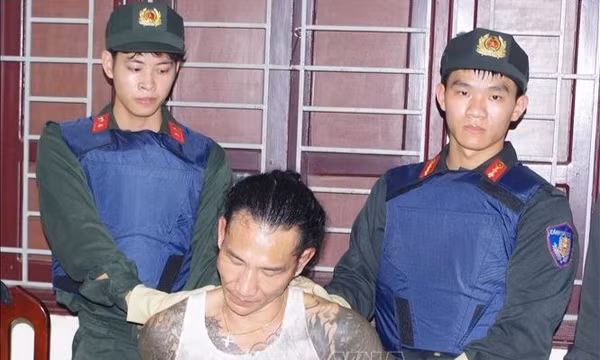Bắt giữ đối tượng giang hồ cộm cán, tổ chức sử dụng trái phép chất ma túy