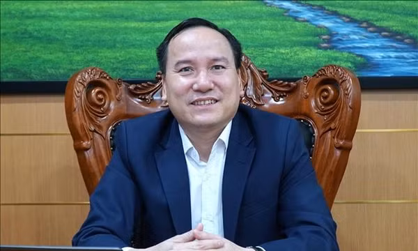 Bồi đắp niềm tin, phát triển kinh tế nhanh và bền vững
