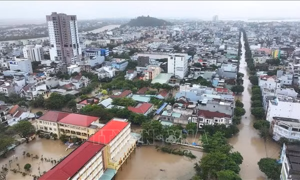 Chủ động phòng tránh thiên tai, không để người dân bị động trước mưa lũ