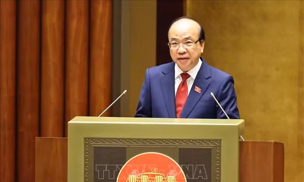 Xác định giám sát điện tử thay thế tạm giam