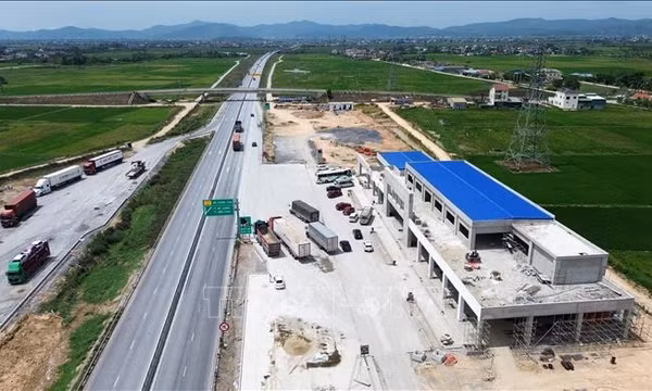 Gỡ vướng cơ chế cho trạm dừng nghỉ trên cao tốc Bắc - Nam