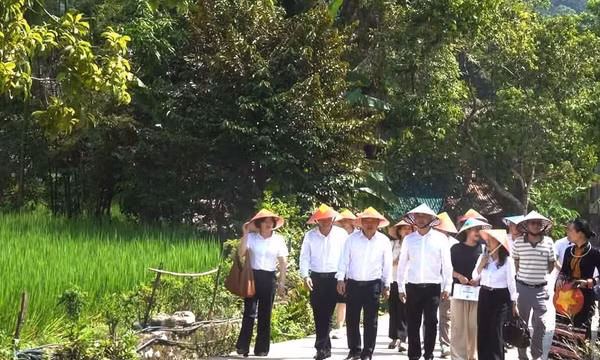 Mở rộng kết nối, phát triển du lịch qua biên giới