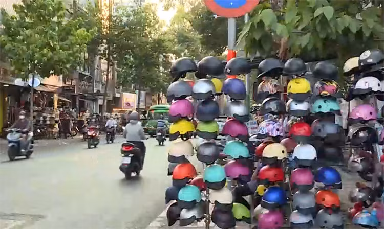 TP Hồ Chí Minh dự kiến thu gần 800 tỷ đồng phí sử dụng lòng đường, vỉa hè mỗi năm