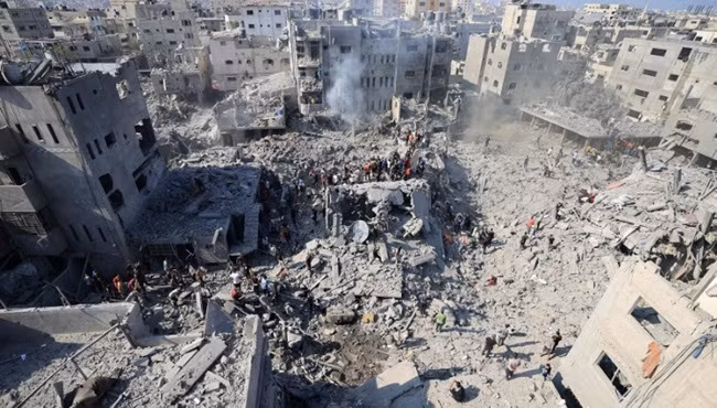 Trại tị nạn Gaza hứng chịu 'đêm địa ngục' khi bị Israel pháo kích