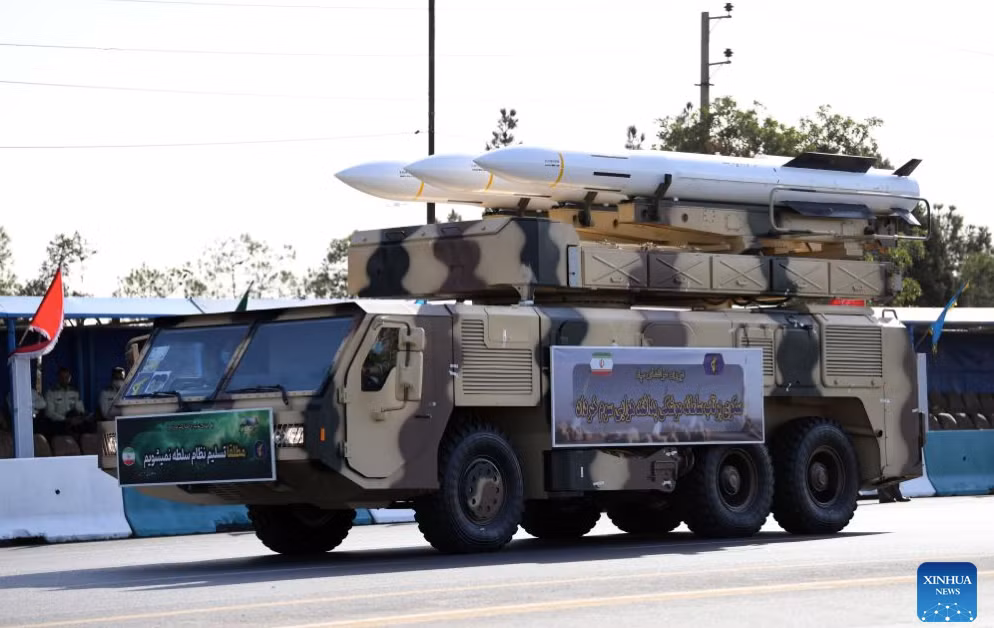 Iran ra mắt tên lửa, UAV tấn công được nâng cấp giữa căng thẳng Trung Đông