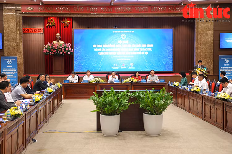 Hà Nội đối thoại tháo gỡ khó khăn thúc đẩy sản xuất kinh doanh với các doanh nghiệp đầu tư