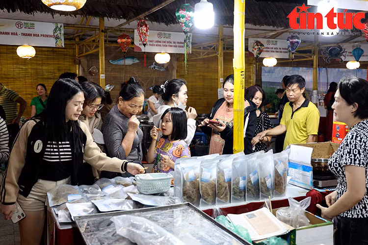 Nông sản, đặc sản vùng miền quy tụ về Thủ đô Hà Nội