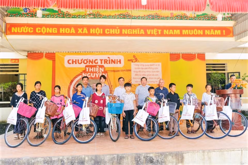 Tác phẩm 'Leng keng di sản - Vì một Việt Nam hạnh phúc' đạt Huy chương Bạc cuộc thi Happy Vietnam 2024