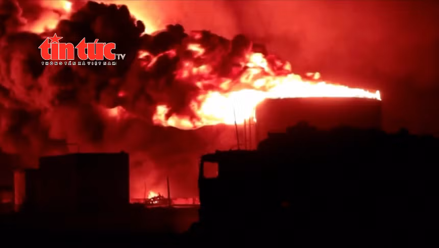 Israel lần đầu không kích Yemen để trả đũa Houthi khiến 80 người bị thương