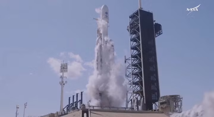 NASA phóng tàu vũ trụ tìm kiếm sự sống trên Mặt Trăng của sao Mộc