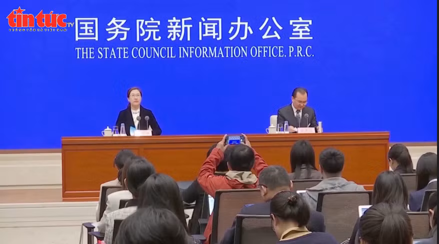 Kinh tế Trung Quốc tăng trưởng nhanh hơn dự báo trong quý I/2024
