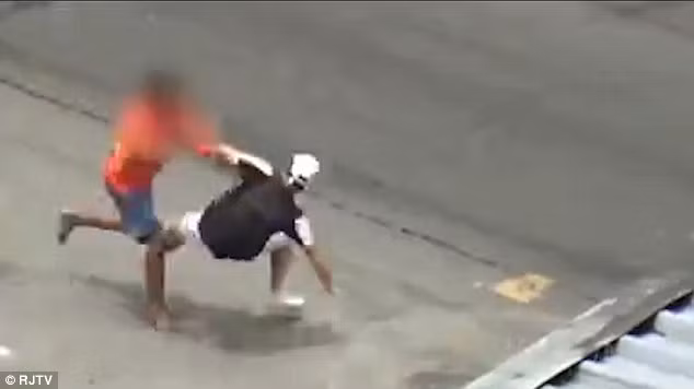 Cướp giật hoành hành giữa ban ngày tại Rio