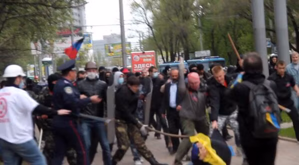 Đụng độ dữ dội tại Donetsk, đông Ukraine