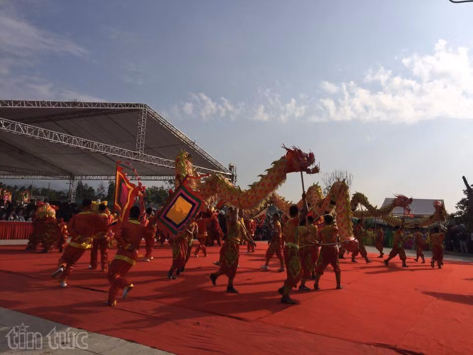 Nô nức Khai Hội Xuân Yên Tử 2017