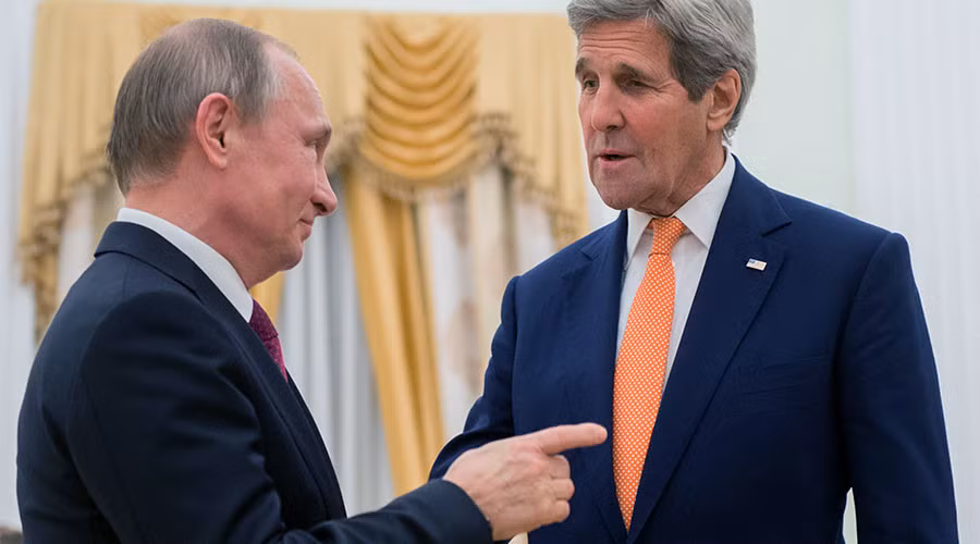 Ông Putin trêu chọc Ngoại trưởng Mỹ