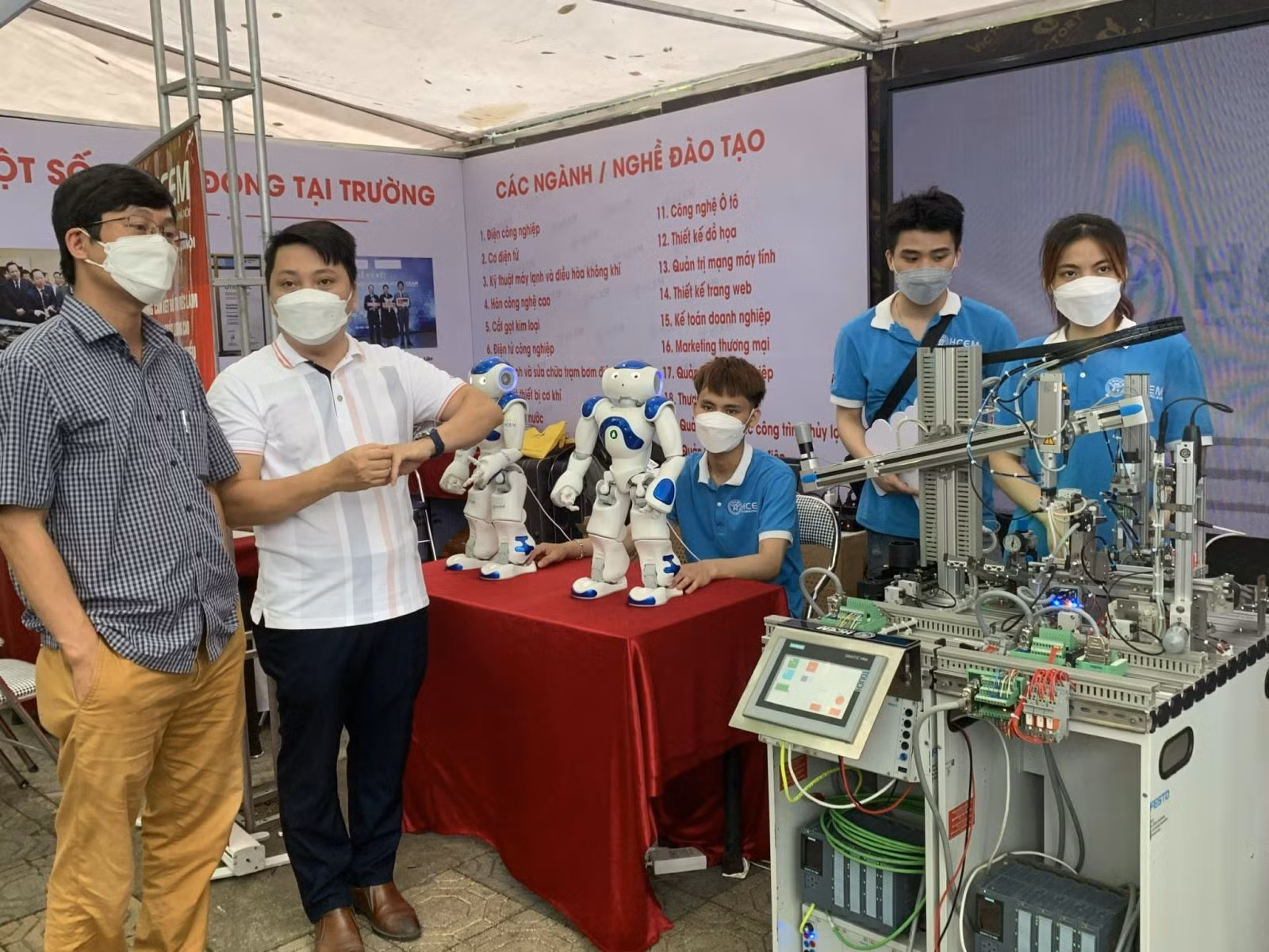 Tăng học phí đại học: Đảm bảo sự công bằng cho người học 