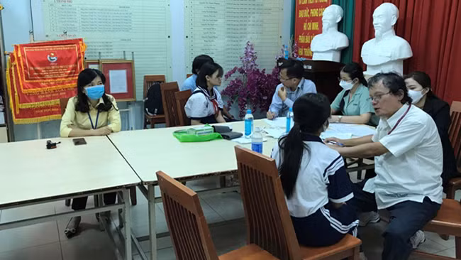 Nhiều học sinh ở TP Hồ Chí Minh sốt cao bất thường do nhiễm siêu vi