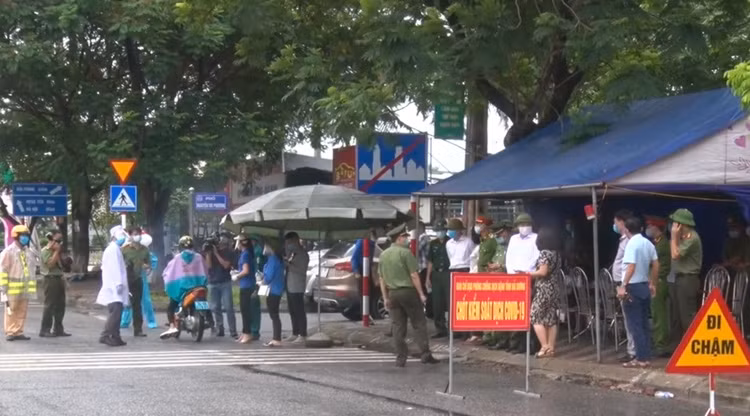 Lập 33 chốt kiểm soát ra vào thành phố Hải Dương