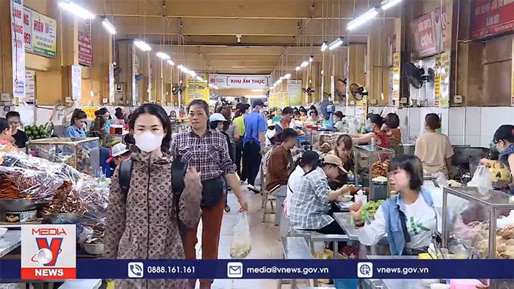 Giám sát an toàn thực phẩm tại các chợ du lịch
