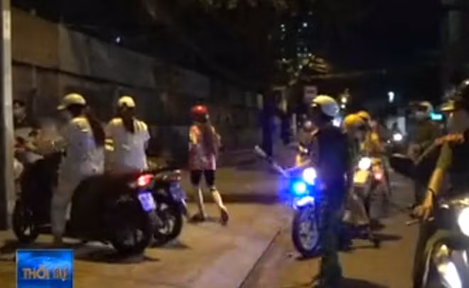 Cảnh báo cướp giật gia tăng trong mùa dịch COVID-19