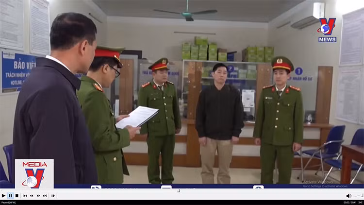 Bắt tạm giam Phó Giám đốc chi nhánh Công ty cổ phần đăng kiểm Bắc Kạn