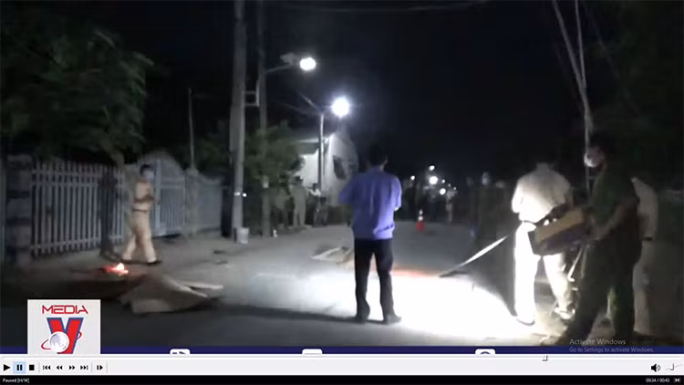 Vướng cáp kéo xe, 2 người tử vong tại Đồng Tháp