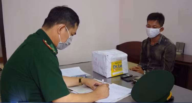 Nghệ An: Bắt đối tượng vận chuyển số lượng lớn ma túy