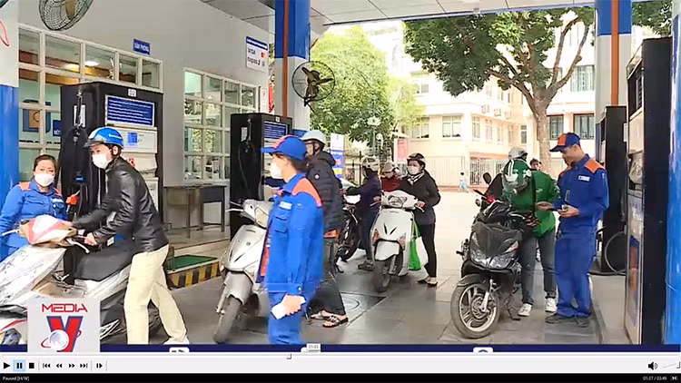 Quỹ bình ổn xăng dầu chưa thực hiện được chức năng bình ổn giá