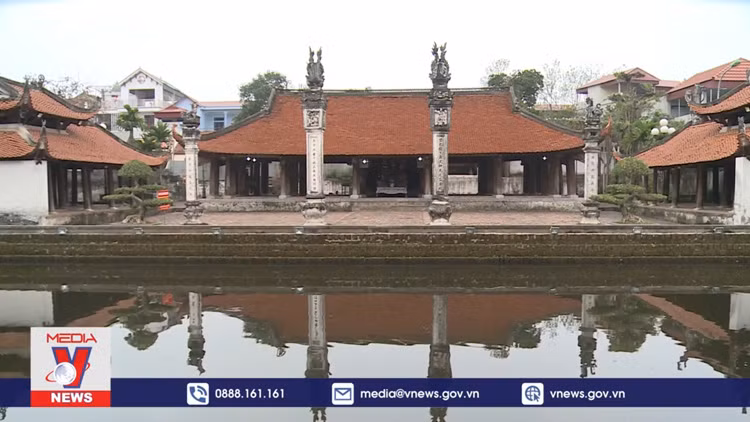 Xung quanh việc cung tiến đình chùa