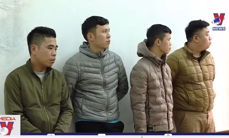 Ninh Bình tạm giữ 4 đối tượng đốt pháo trái phép