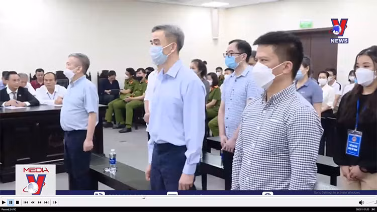 Nguyên Giám đốc Bệnh viện Tim Hà Nội bị phạt 3 năm tù