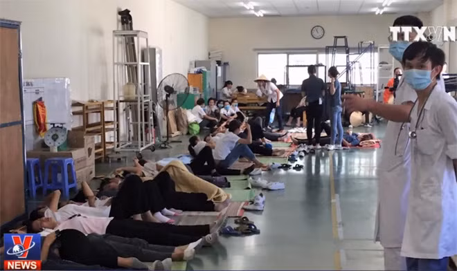 Nhiều công nhân có dấu hiệu bị ngộ độc khí tại Quảng Ninh