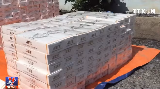 Triệt phá 2 đường dây vận chuyển thuốc lá nhập lậu