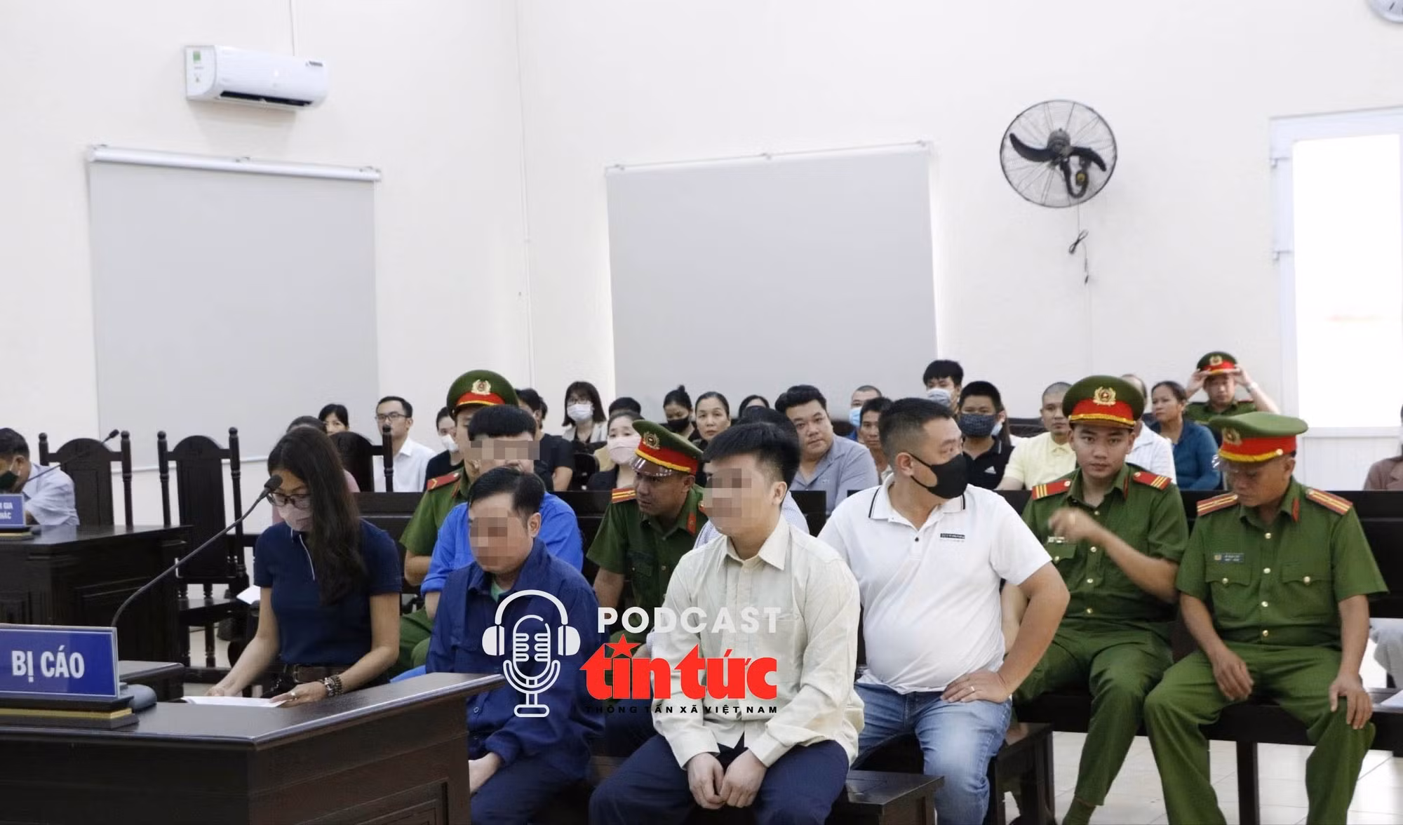 Tin nóng trong nước nghe nhanh sáng 25/10